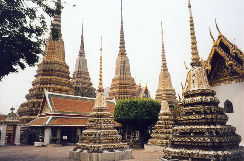 WAT PHO